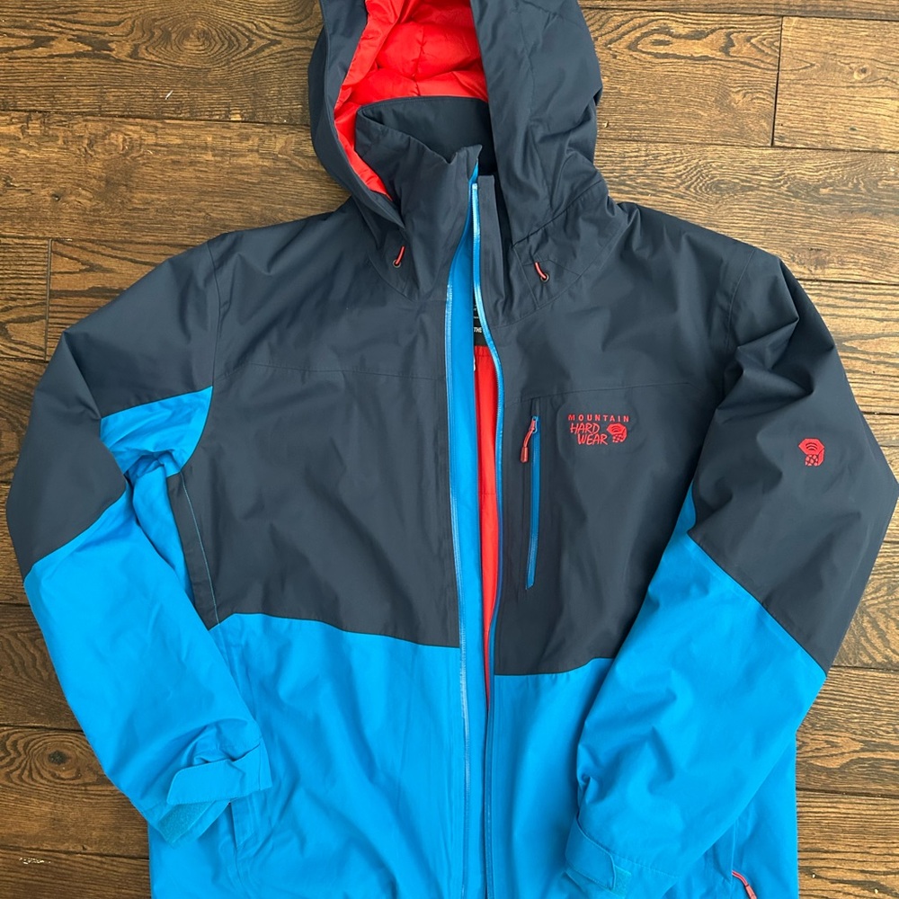 Mountain Hardwear Men's light Blue & Navy Ski Jacket XL